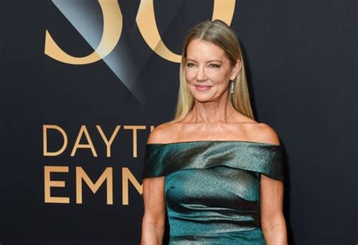 Cynthia Watros Net Worth