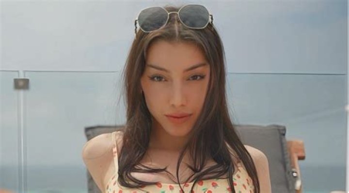 Izzy Meikle-Small Net Worth