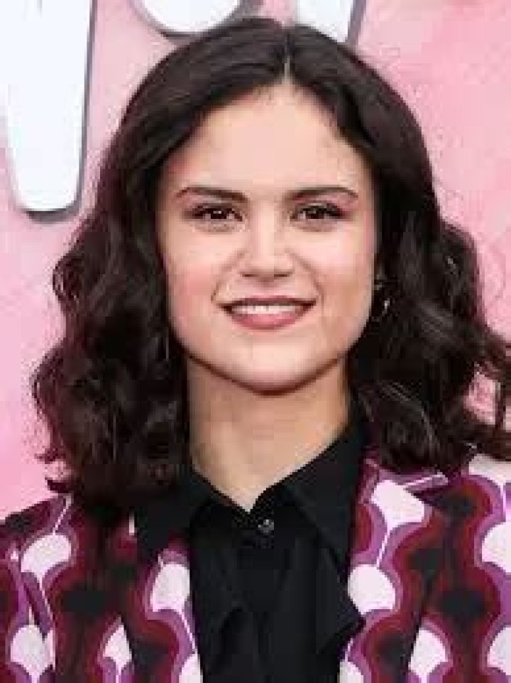 Victoria Moroles Net Worth