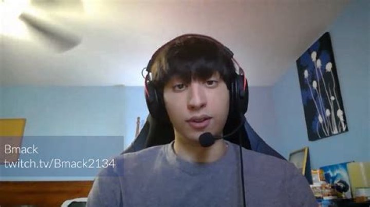 მსგავსი YouTubers to Ron Rambo Kim